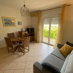 Casper Apartment